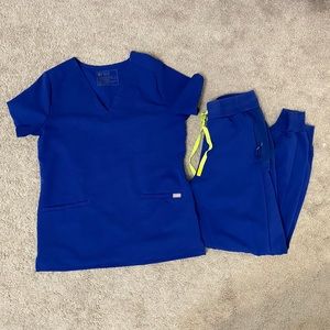 Figs royal blue jogger set. Size small